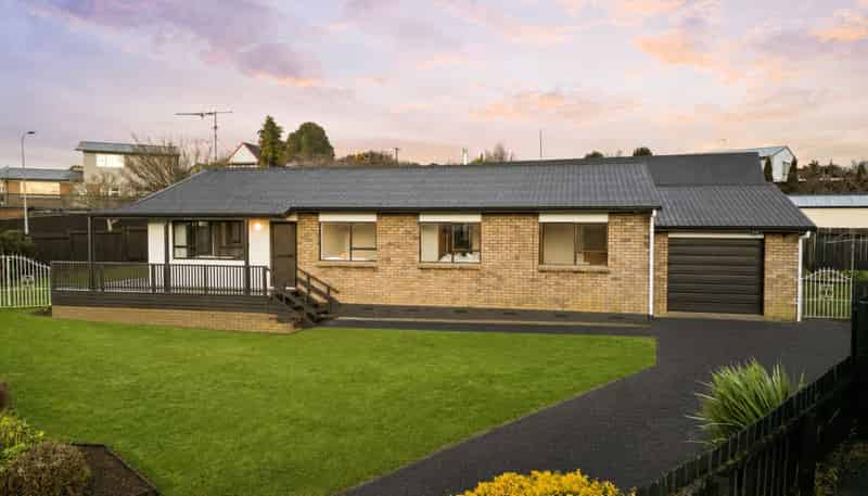 75 Gibson Road, Dinsdale