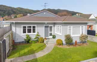 204 Waiwhetu Road, Waterloo