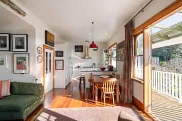16 Dorking Road, Brooklyn