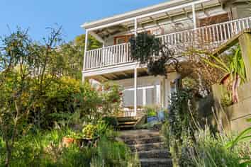 16 Dorking Road, Brooklyn