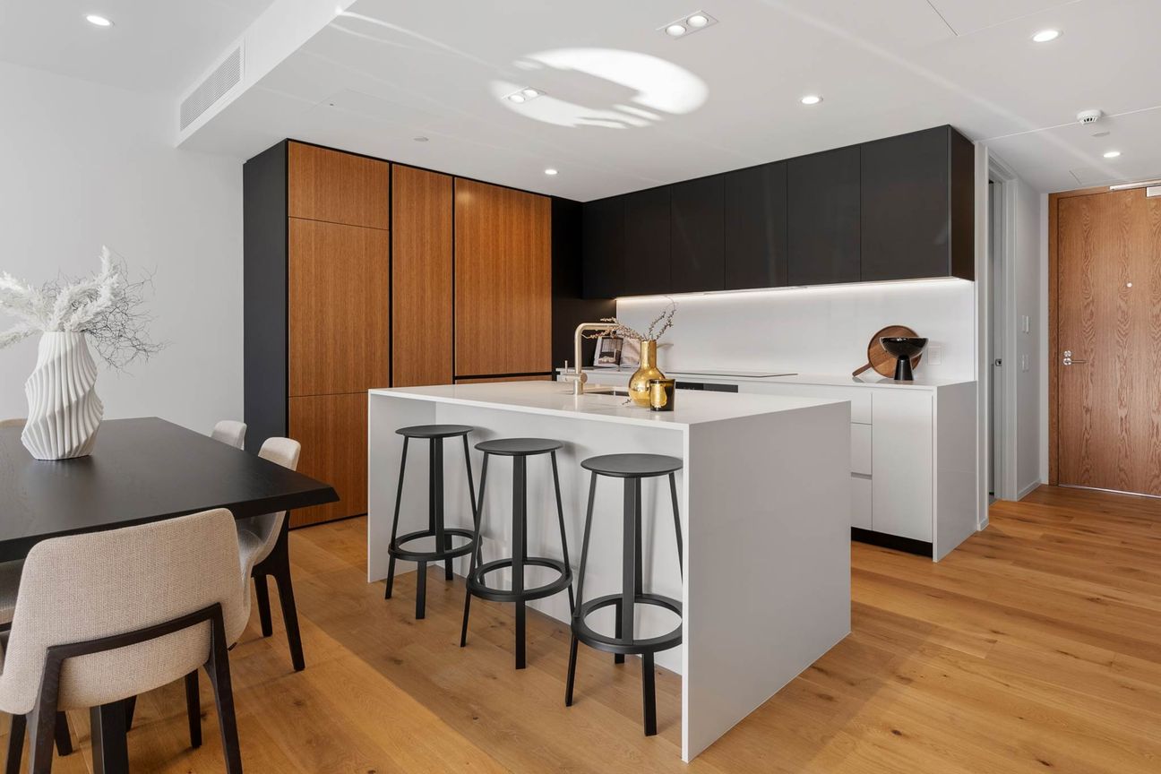 Waterfront Living, Brand New & Ready Now - Aanzicht 5