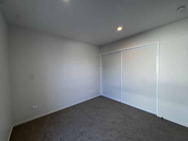 1/36 Wyon Street, Linwood