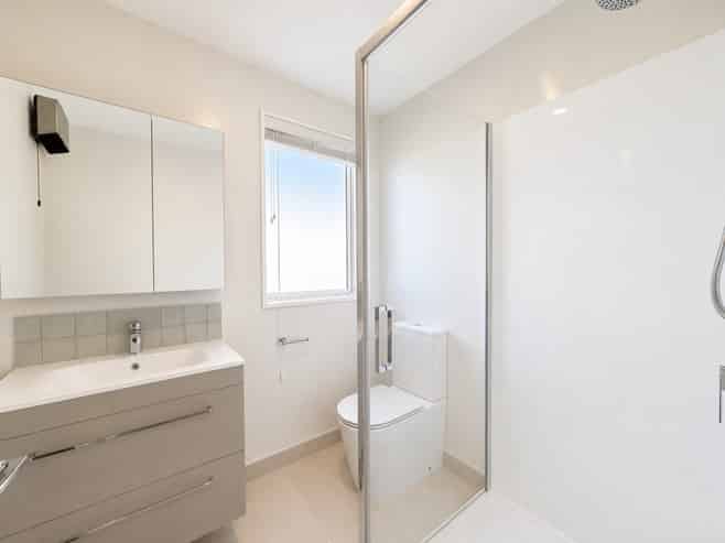 1/36 Wyon Street, Linwood