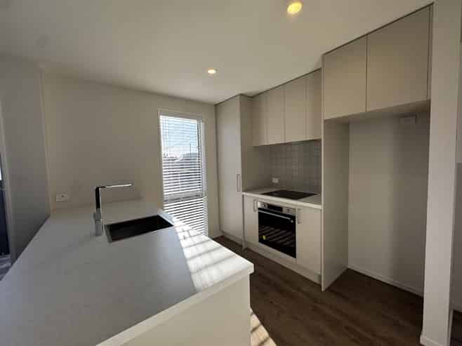 1/36 Wyon Street, Linwood