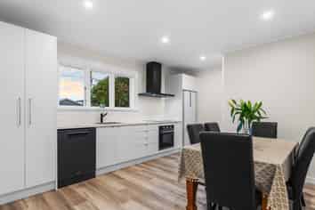 63 Coopers Road, Dallington
