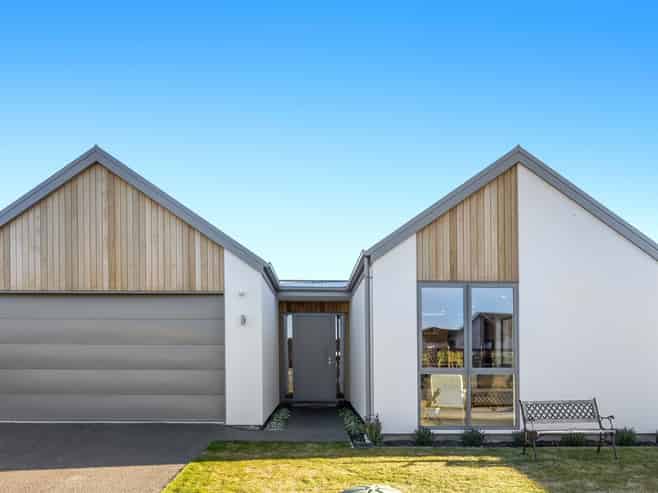 8 Waterford Farm Road, Halswell