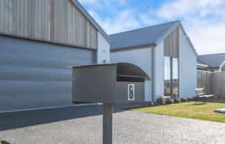 8 Waterford Farm Road, Halswell