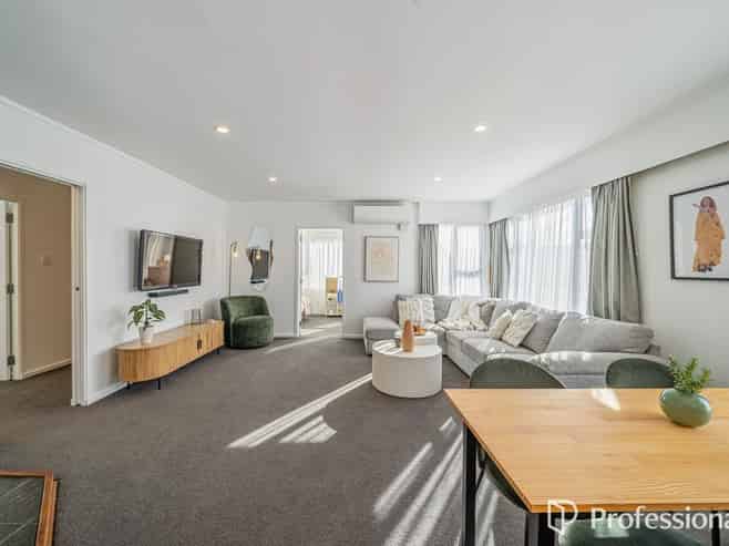 9 Wood Grove, Naenae