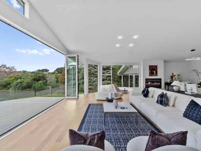 22 Tarahanga Street, Northcote