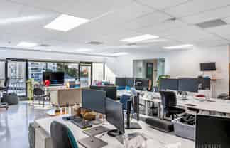 Newly Refurbished Top Floor Newmarket Office