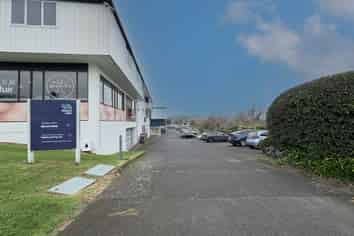 120M² BEAUTIFUL OFFICE FOR LEASE

