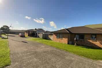 16 Hunua Road, Papakura