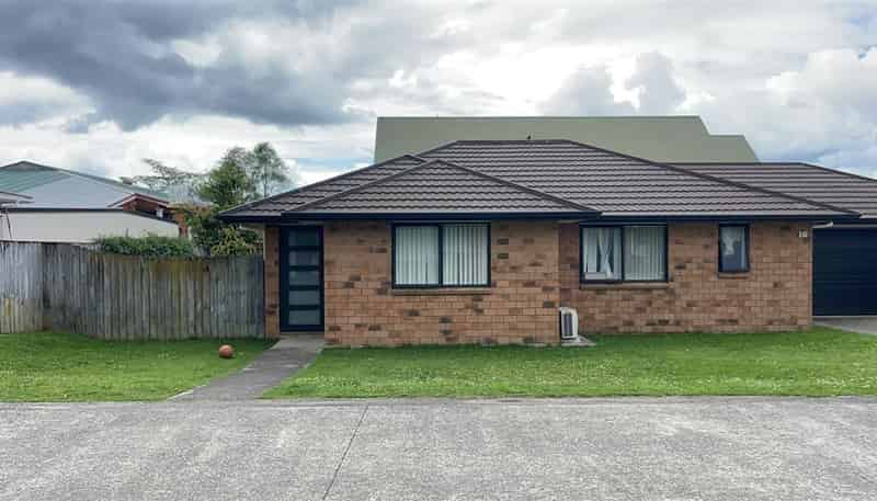 16 Hunua Road, Papakura