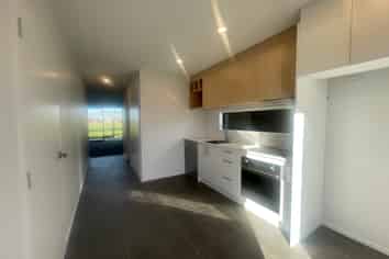 15 Malaga Crescent, Harewood