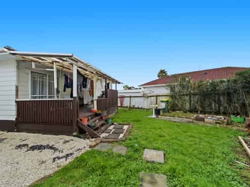 23 Palermo Place, Clover Park