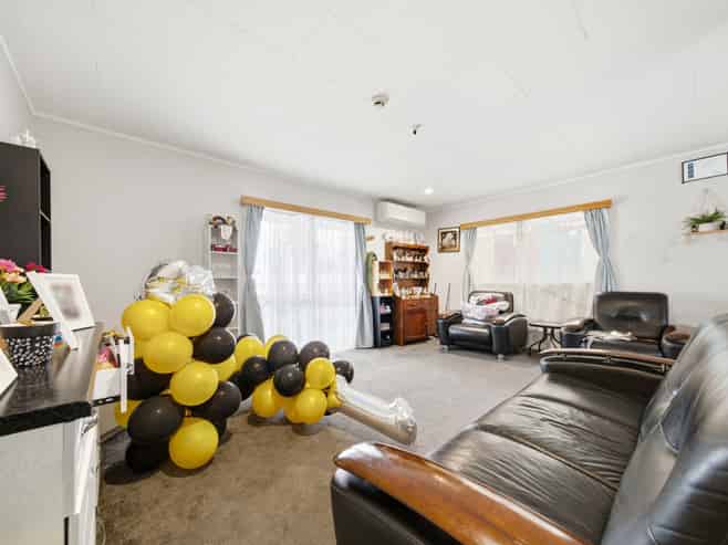 23 Palermo Place, Clover Park