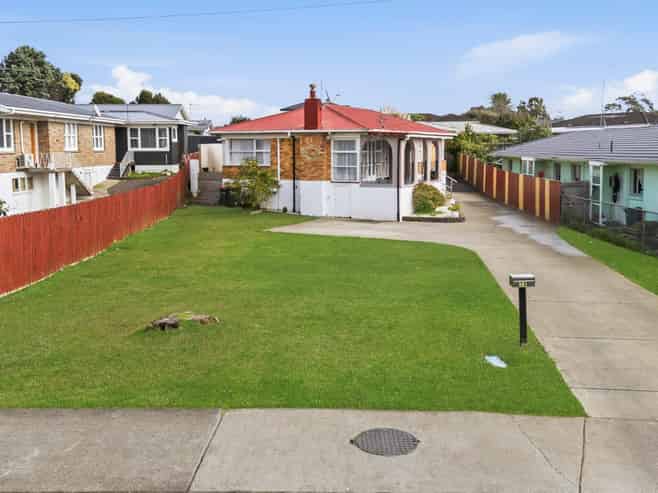 30 McKean Avenue, Manurewa