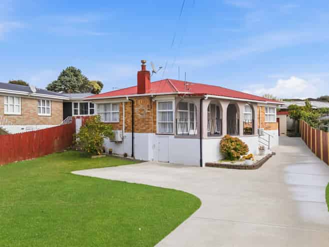 30 McKean Avenue, Manurewa