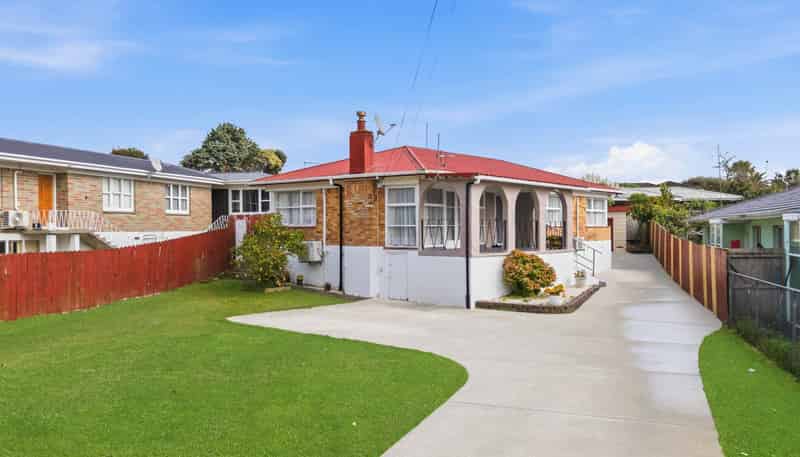 30 McKean Avenue, Manurewa