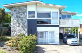 132 Exmouth Road, Northcote