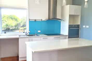 132 Exmouth Road, Northcote
