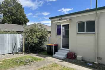 6/20A Leitrim Street, Redwoodtown