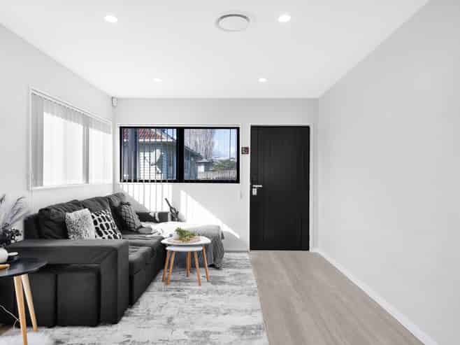 32B Morrie Laing Avenue, Mount Roskill