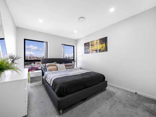 32B Morrie Laing Avenue, Mount Roskill
