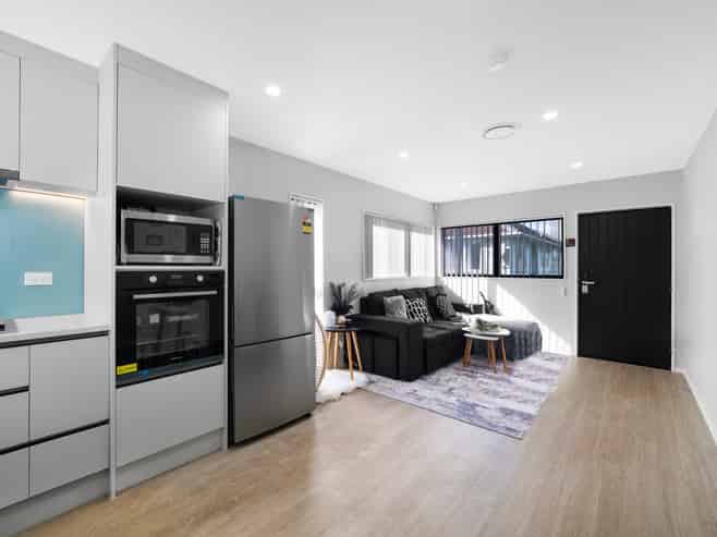 32B Morrie Laing Avenue, Mount Roskill