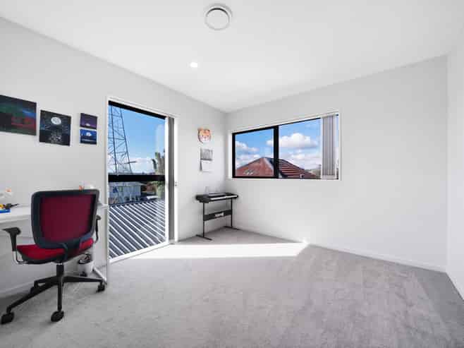 32B Morrie Laing Avenue, Mount Roskill