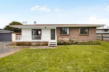 11A Inverness Avenue, Hamilton East