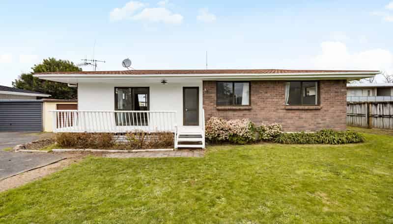 11A Inverness Avenue, Hamilton East