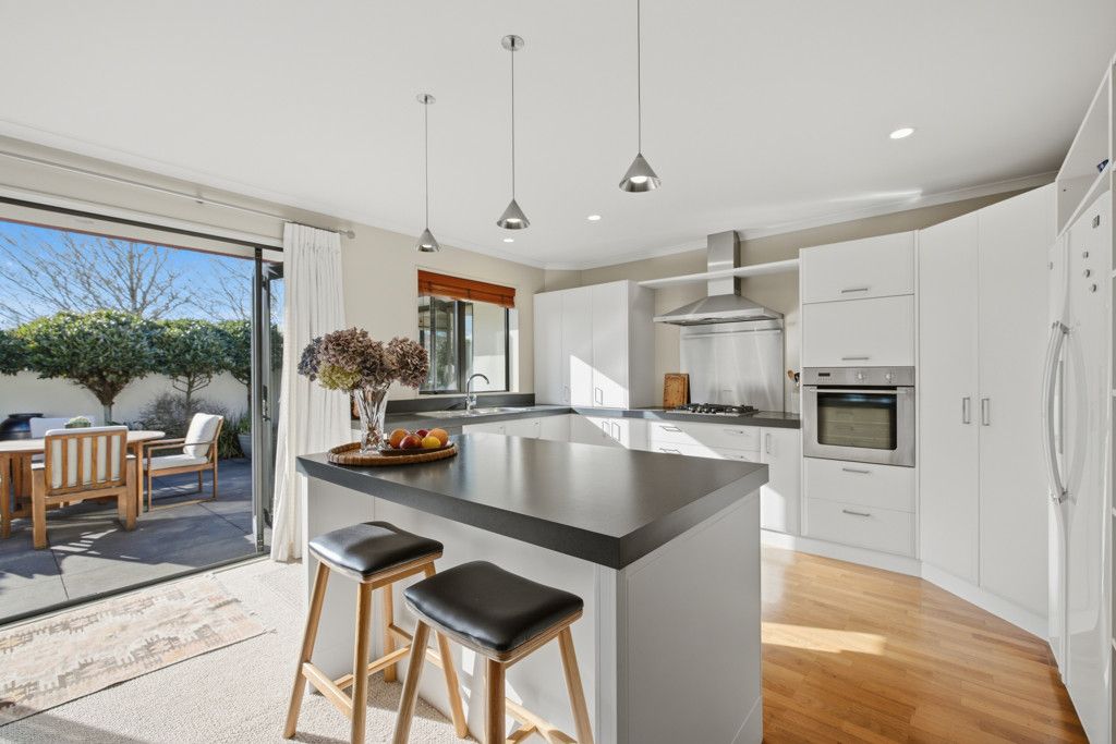 Solid Brick Beauty with Garage to Envy! - Vista 2