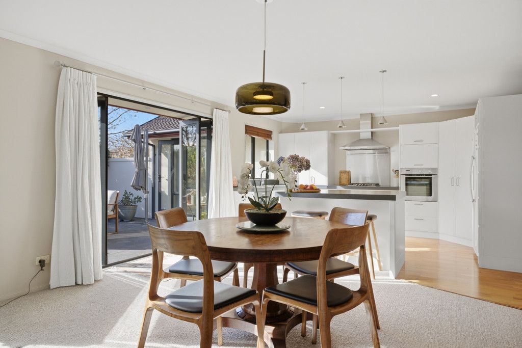 Solid Brick Beauty with Garage to Envy! - Vista 5