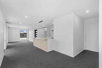 43 Mehrtens Crescent, Ravenswood