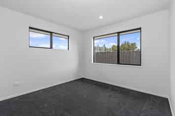 43 Mehrtens Crescent, Ravenswood