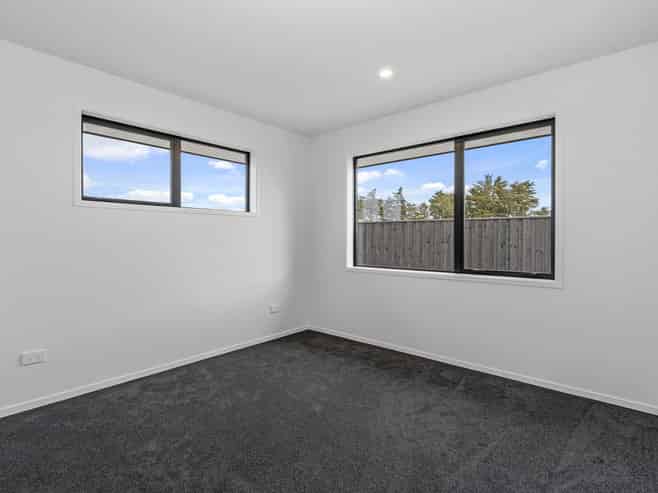 43 Mehrtens Crescent, Ravenswood