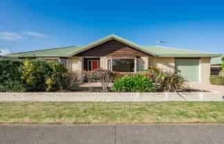 2a Cedar Drive, Paraparaumu Beach
