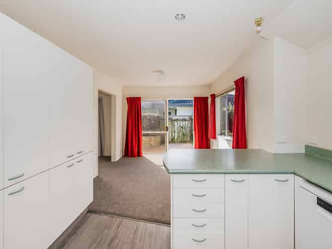 2a Cedar Drive, Paraparaumu Beach