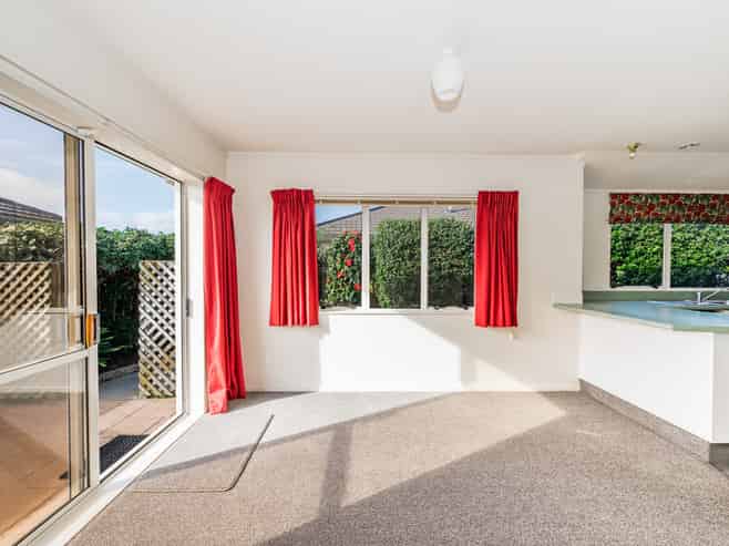 2a Cedar Drive, Paraparaumu Beach
