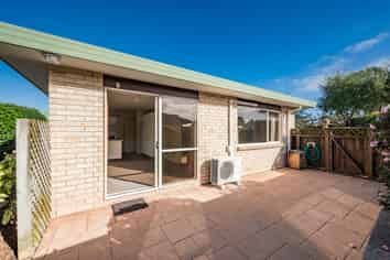 2a Cedar Drive, Paraparaumu Beach