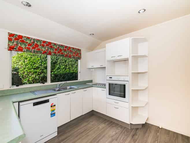 2a Cedar Drive, Paraparaumu Beach