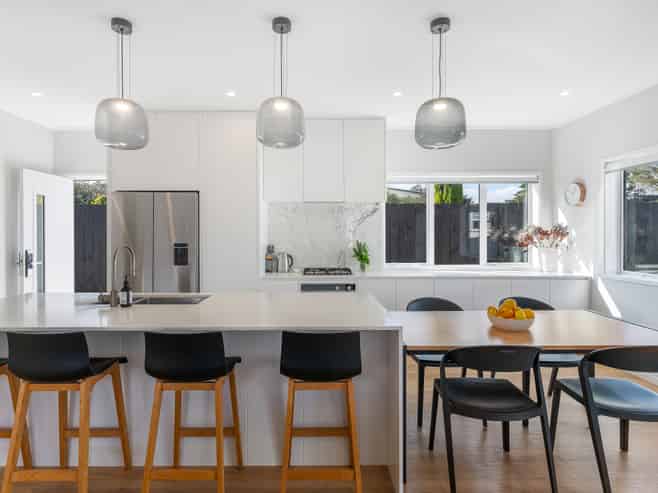 17A Roseneath Place, Birkdale