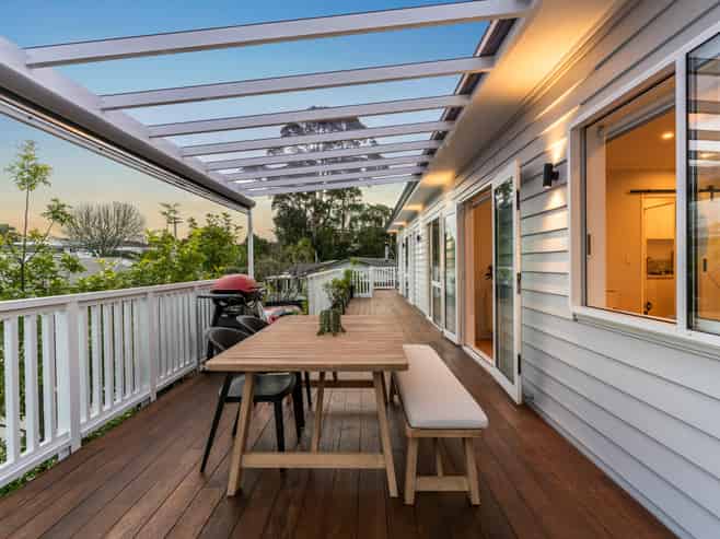 17A Roseneath Place, Birkdale