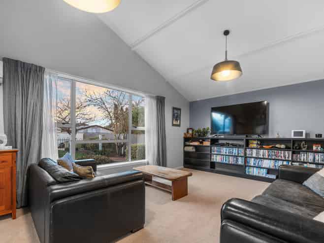 79 Wingate Street, Redwood
