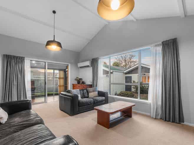 79 Wingate Street, Redwood