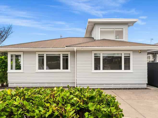 5 Fourteenth Avenue, Tauranga South