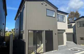 Auckland - Address withheld