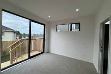 Auckland - Address withheld
