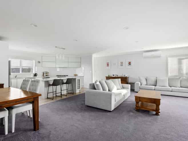 5 Carnation Court, Cambridge